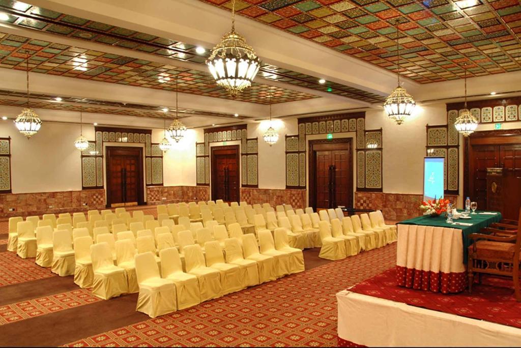 Faisalabad Serena Hotel Εξωτερικό φωτογραφία