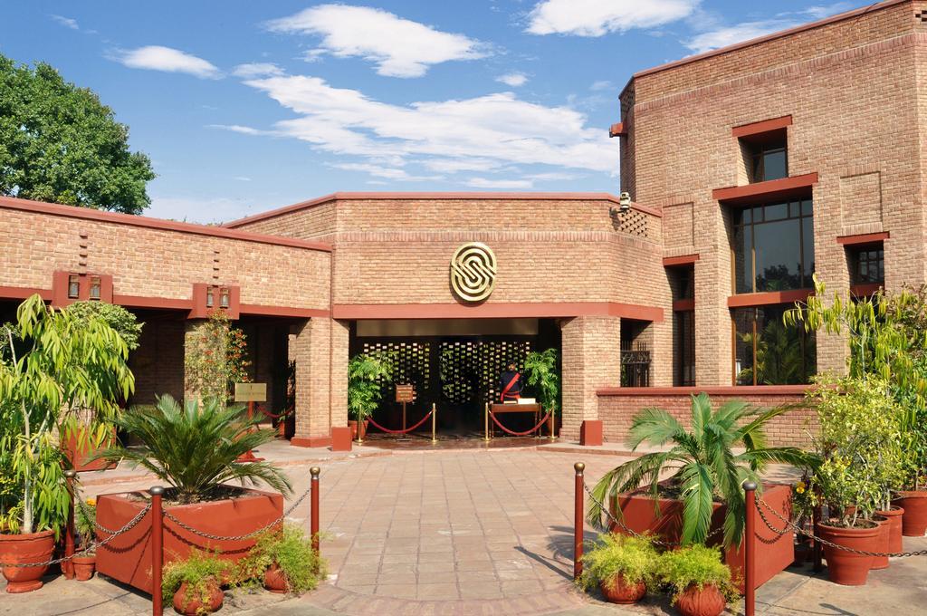Faisalabad Serena Hotel Εξωτερικό φωτογραφία