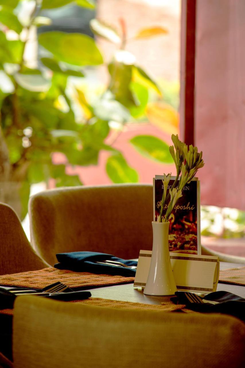 Faisalabad Serena Hotel Εξωτερικό φωτογραφία